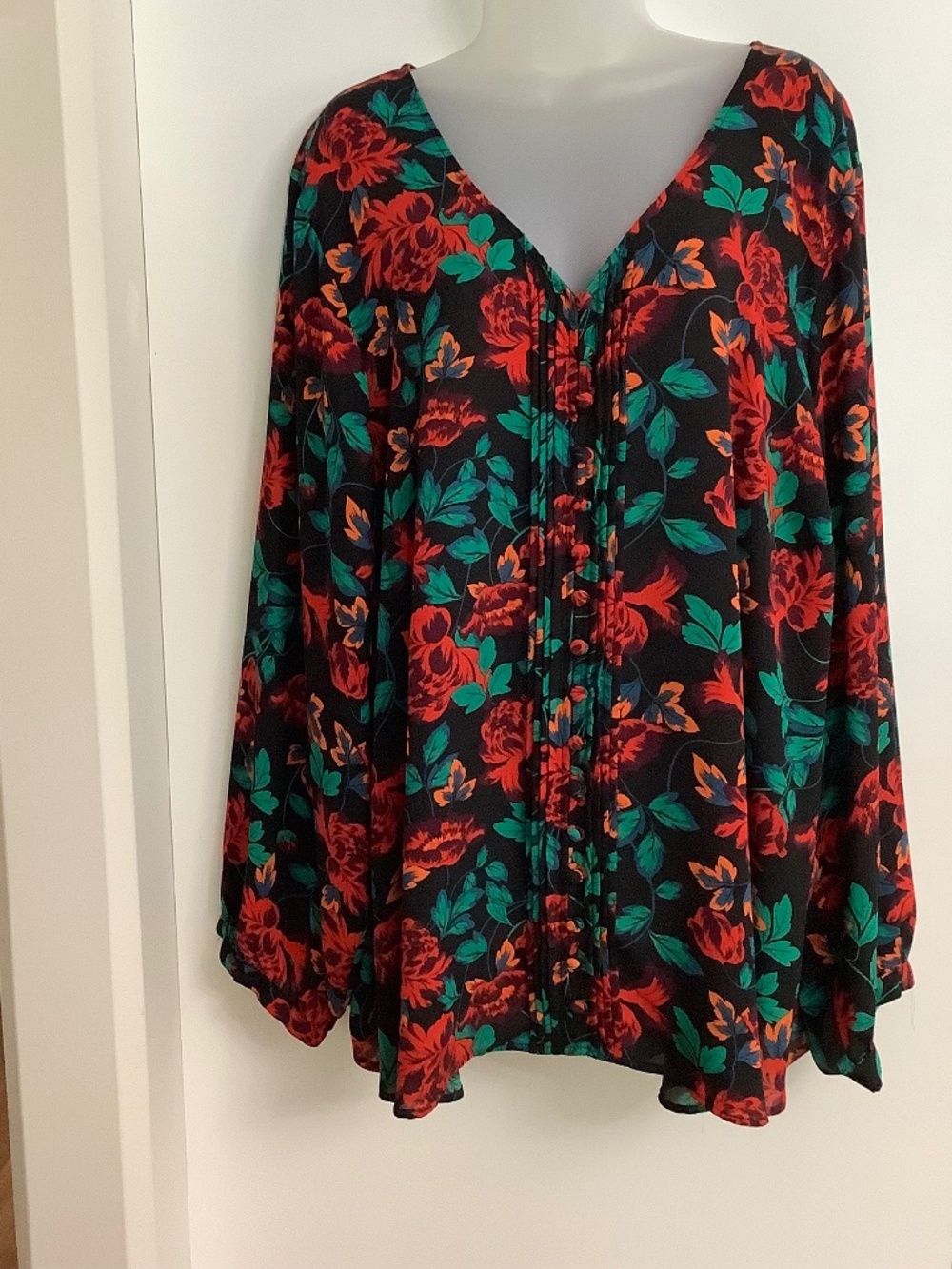Torrid Flowy Tunic Top 5X fits 4/5x